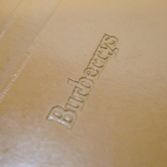 Authentic BURBERRYS Card Case leather [Used] - Picture 13 of 15